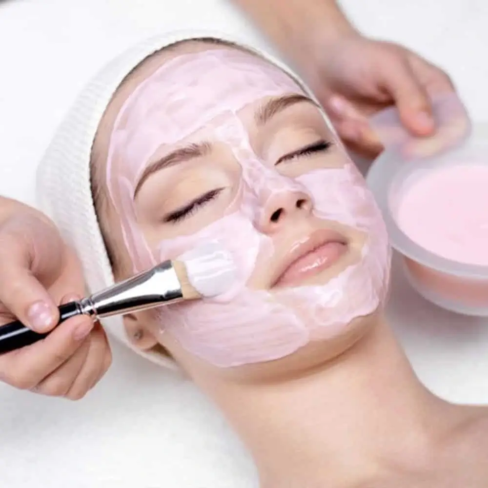Napredna nega obraza in microneedling